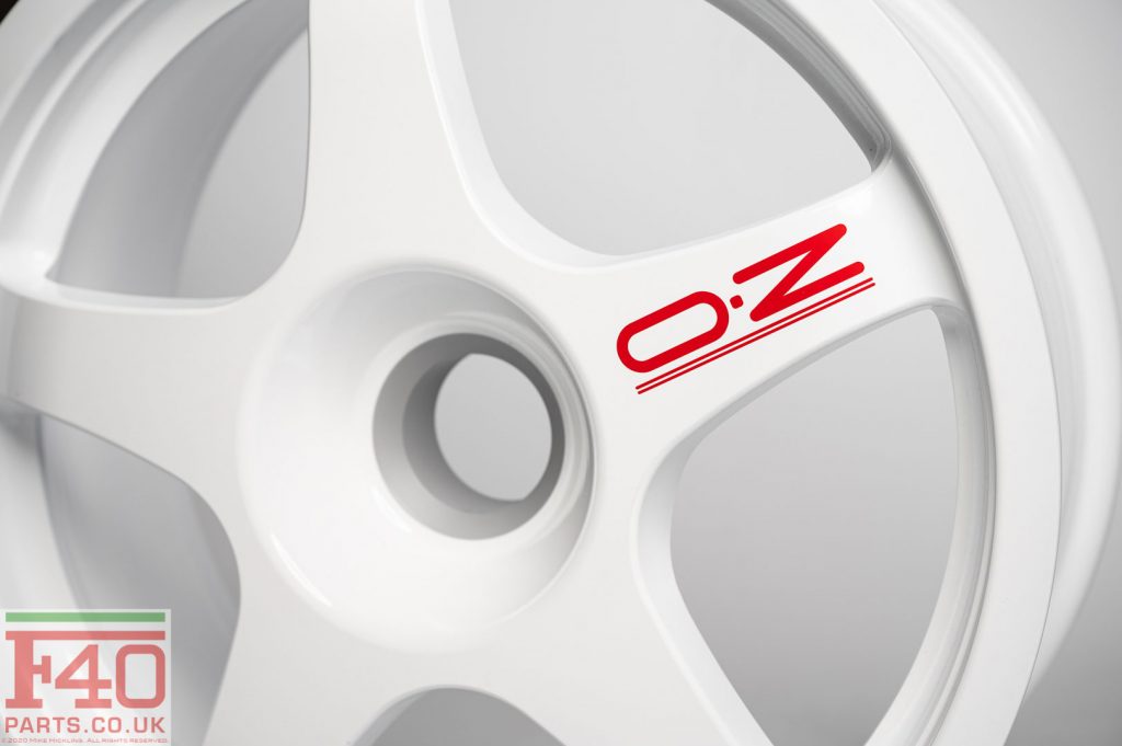 Oz wheel set 18 inch white (F40 LM) - F40 Parts