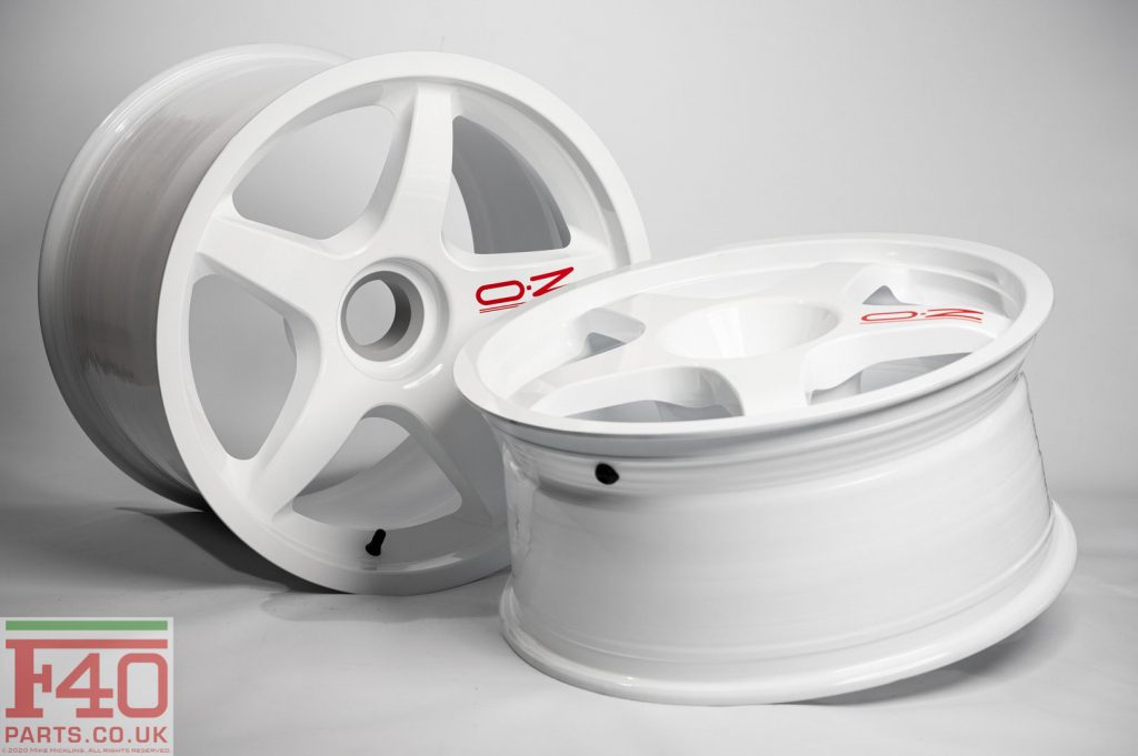 Oz wheel set 18 inch white (F40 LM) - F40 Parts