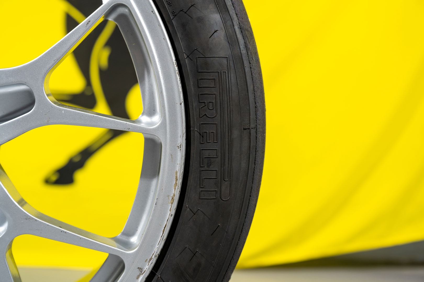 wheelset-ferrari-488-challenge-2023_09_14-11