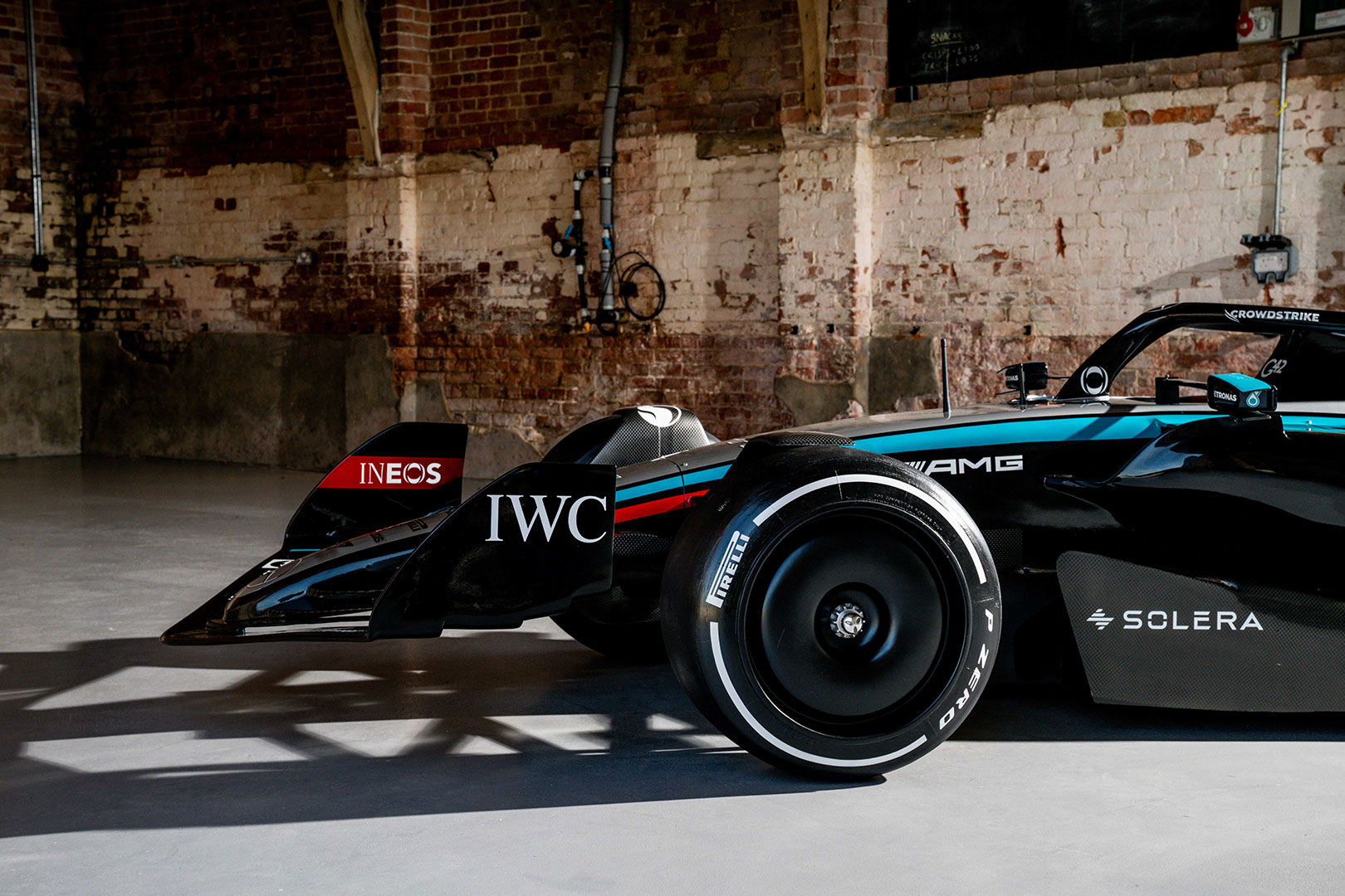 mercedes-AMG-F1-2024-replica-lewis-hamilton-2025_05_06-08