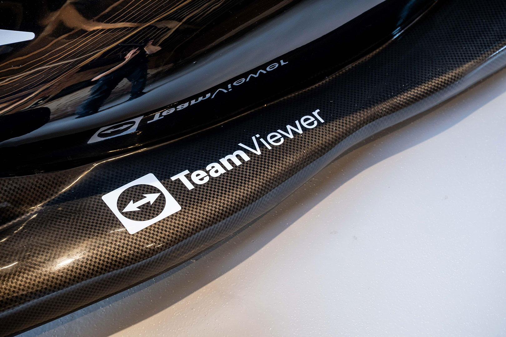 mercedes-AMG-F1-2024-replica-lewis-hamilton-2025_05_06-21