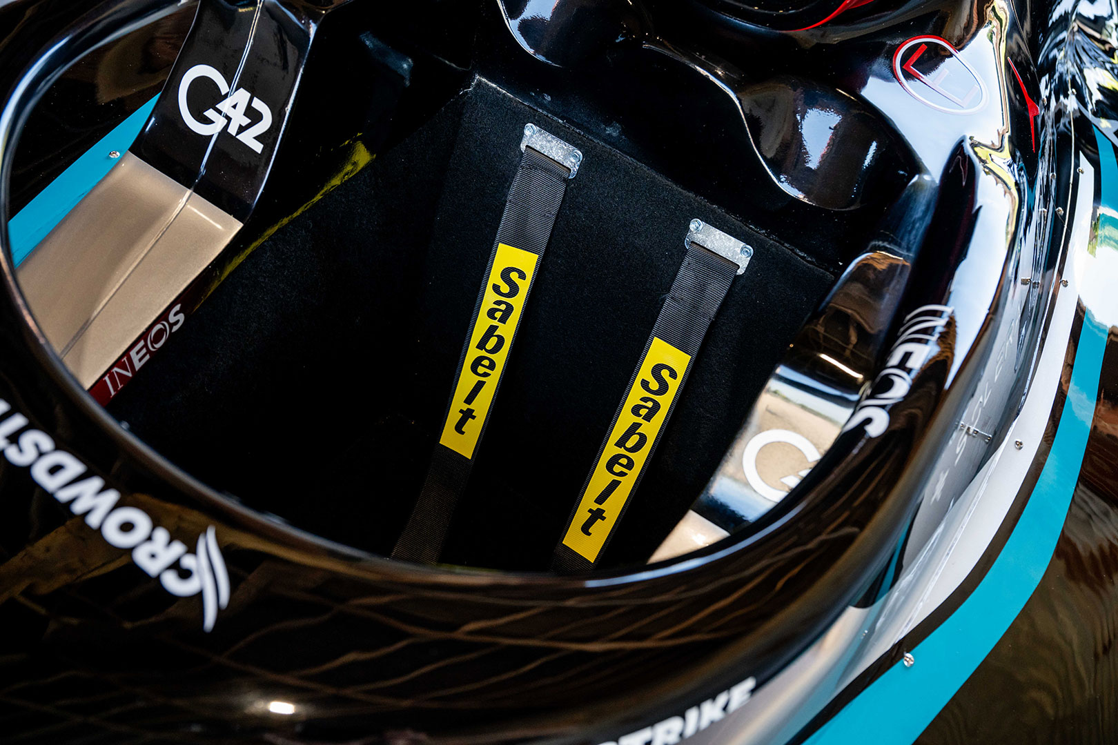 mercedes-AMG-F1-2024-replica-lewis-hamilton-2025_05_06-39