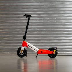Pure x McLaren Special Edition – MP4/4 Electric Scooter